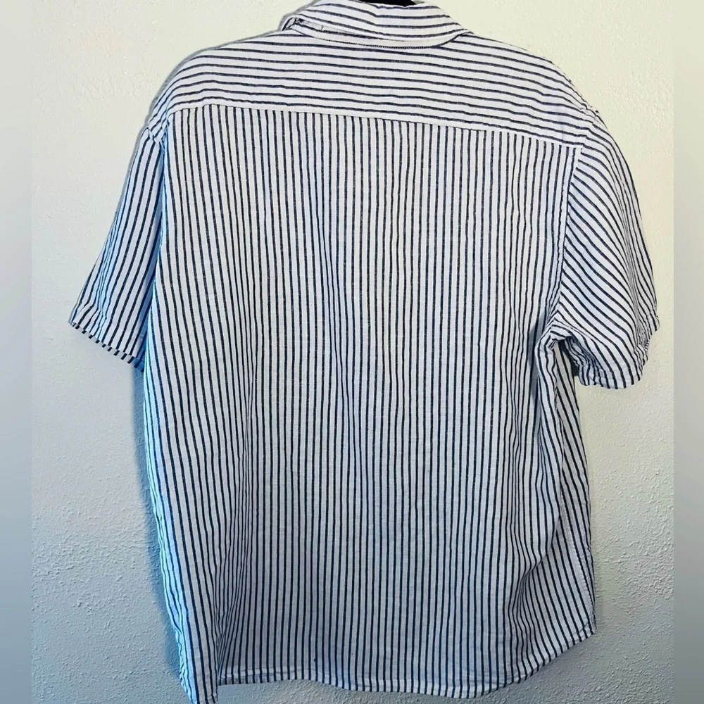 Banana Republic Slim Fit Mens XL White & Blue Striped Linen Casual Preppy Shirt